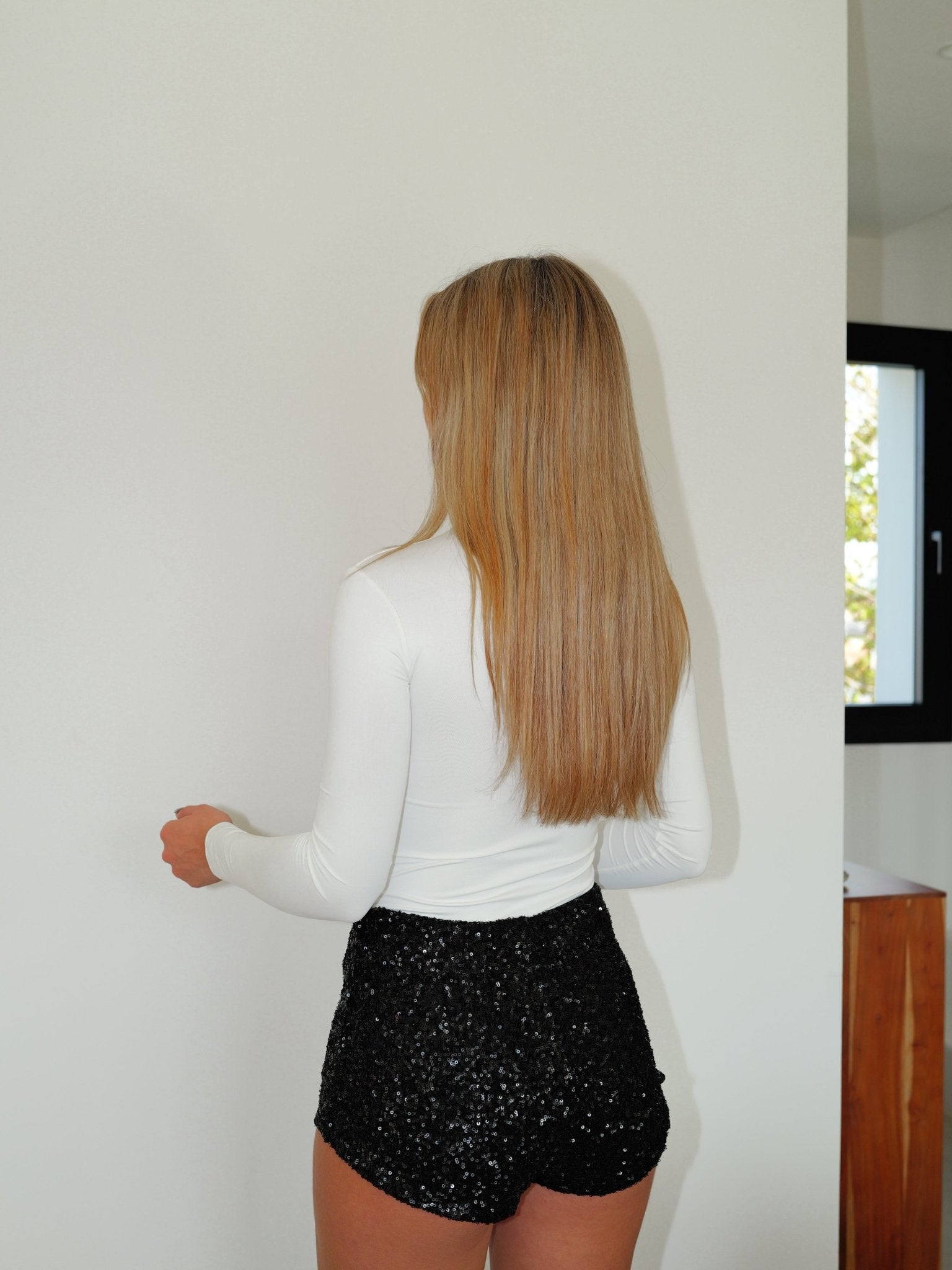 Maglietta in lycra con collo a lupetto bianco - Sorellas The Brand Barcelona S.L