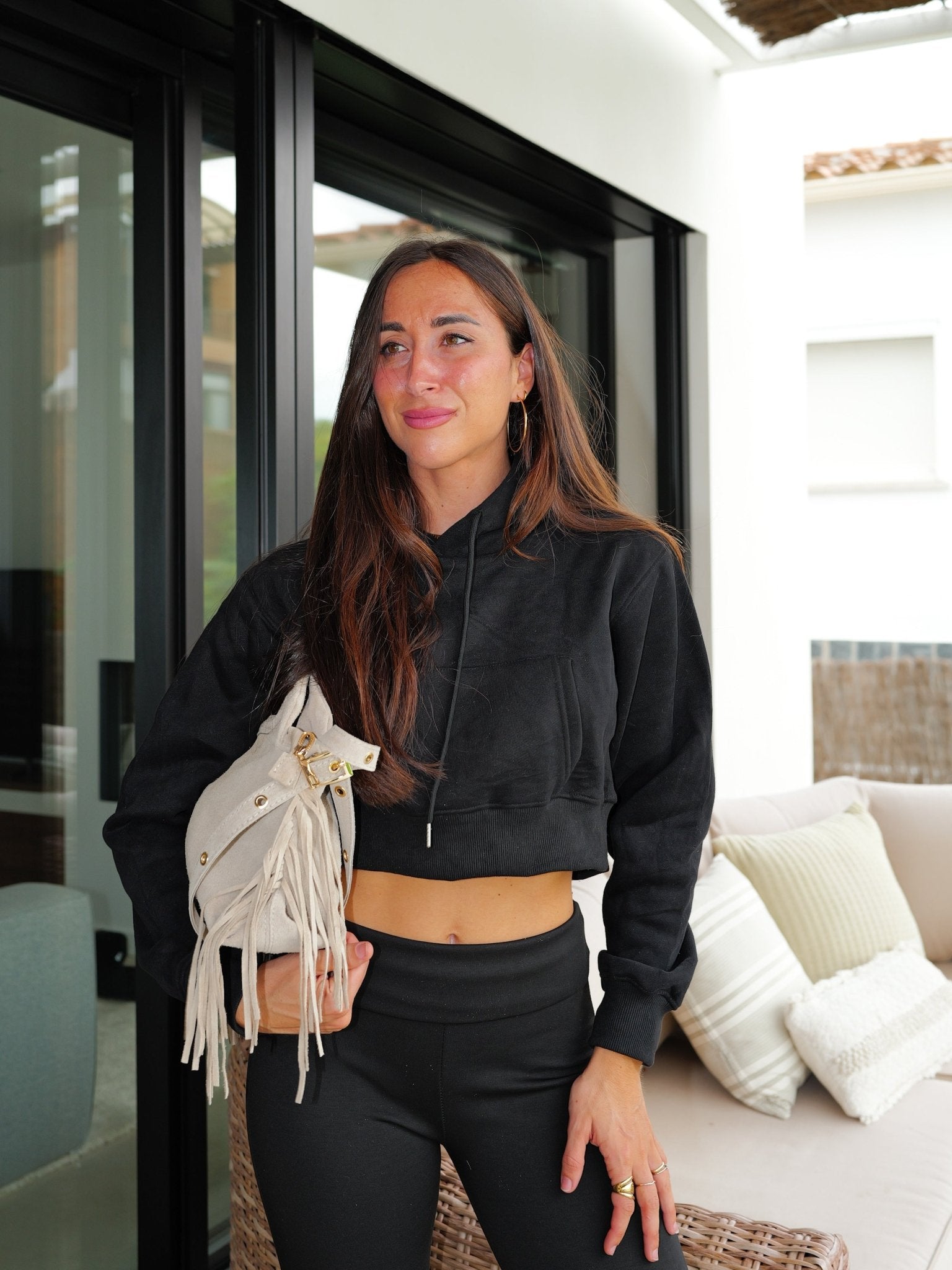 Felpa con tasca nera - Sorellas The Brand Barcelona S.L