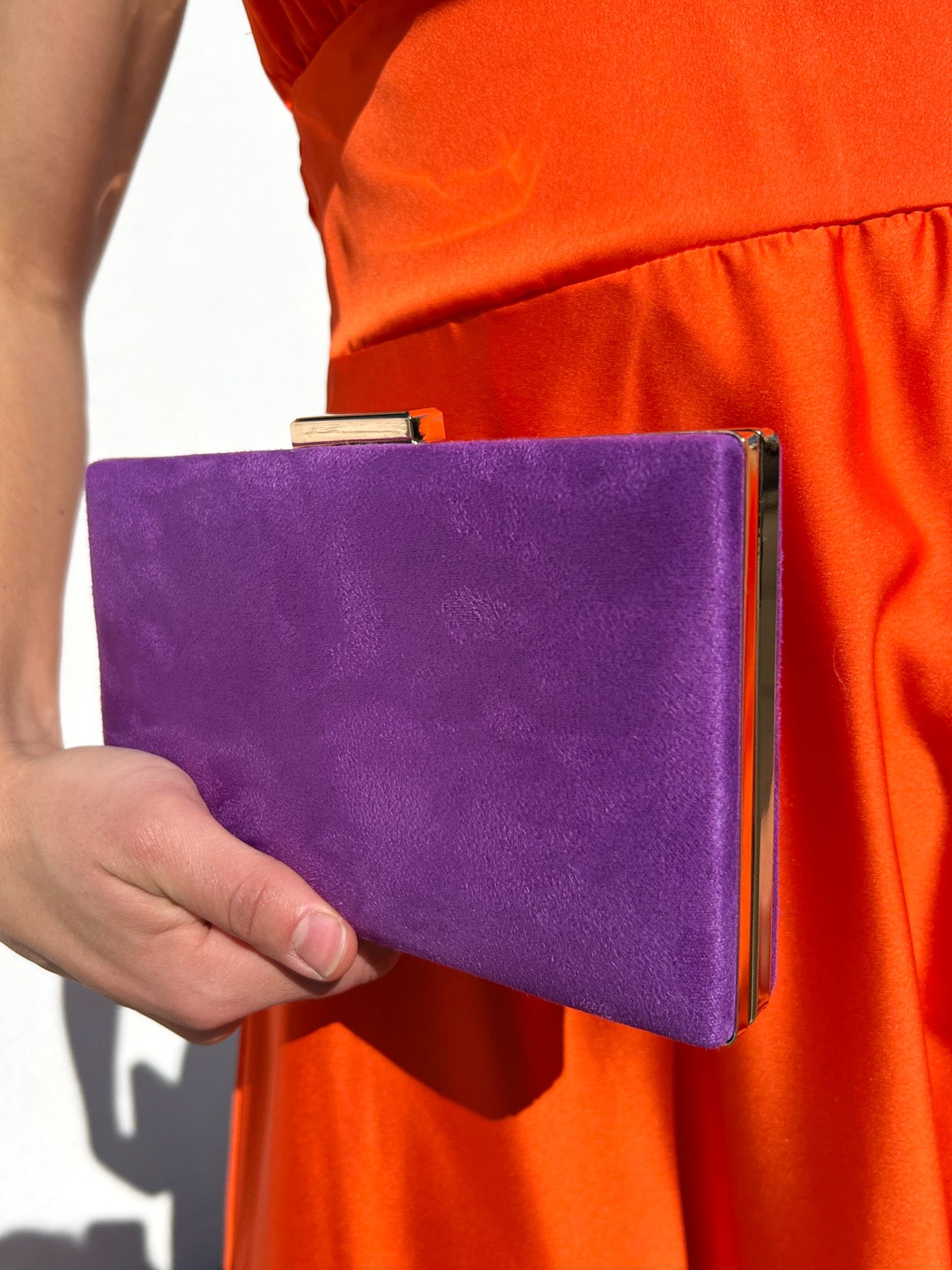 Pochette orizzontale viola